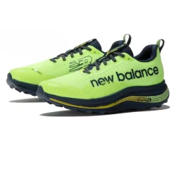 New Balance FuelCell SuperComp Trail-Laufschuhe - SS24